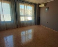 Resale - Town House -
Torrevieja - Nueva Torrevieja