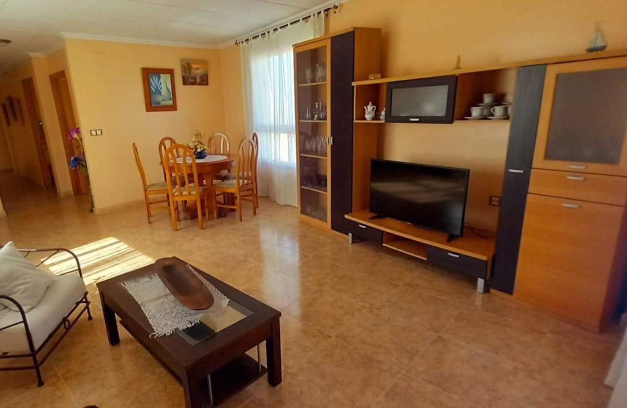 Resale - Town House -
Torrevieja - Nueva Torrevieja