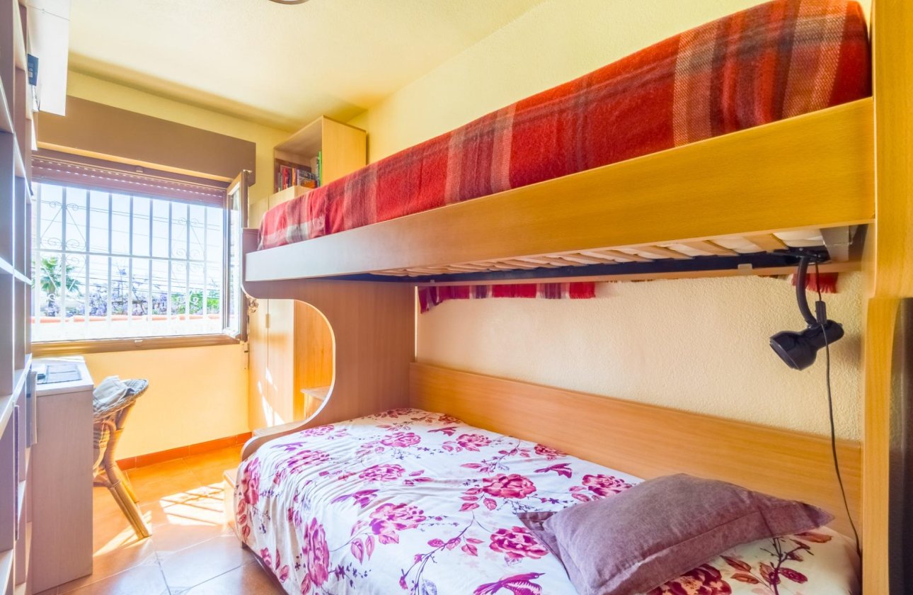 Resale - Town House -
Torrevieja - Nueva Torrevieja