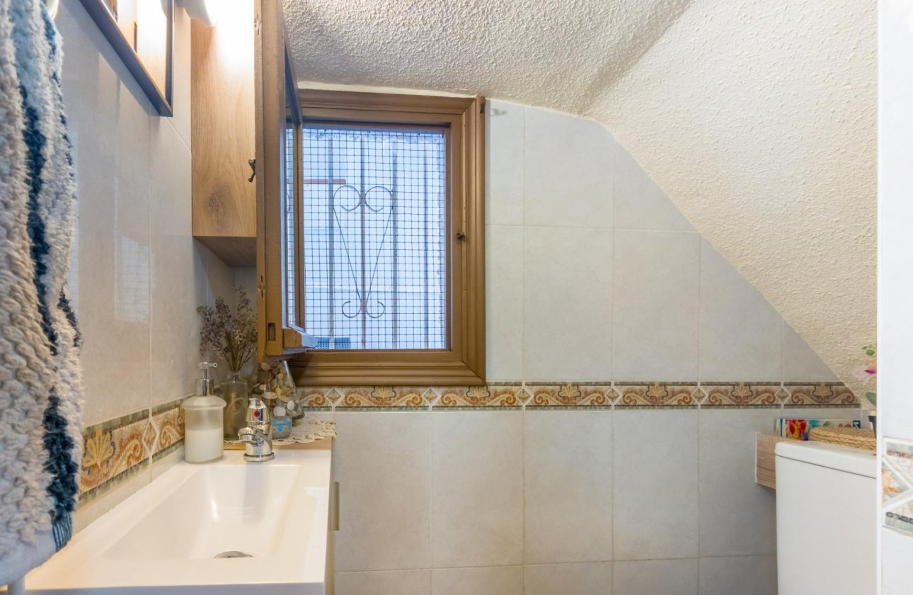 Resale - Town House -
Torrevieja - Nueva Torrevieja