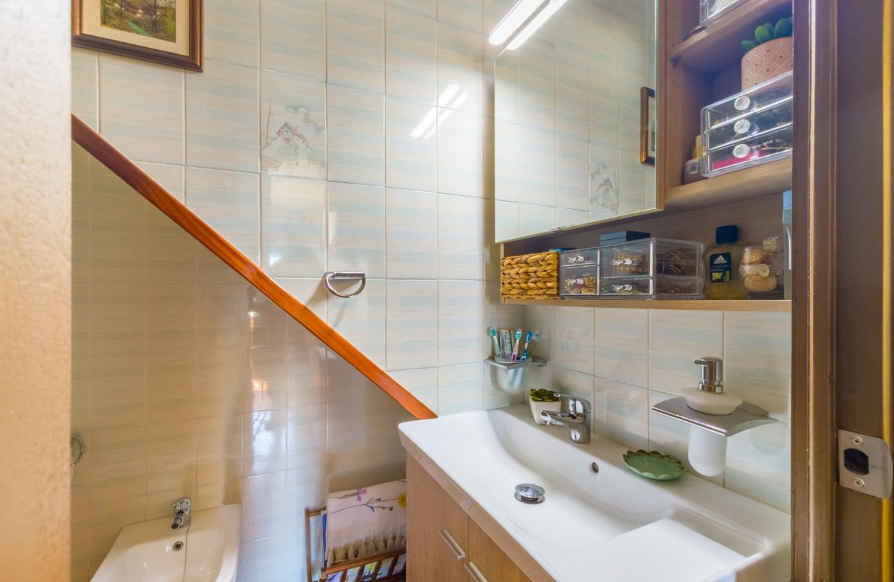 Resale - Town House -
Torrevieja - Nueva Torrevieja