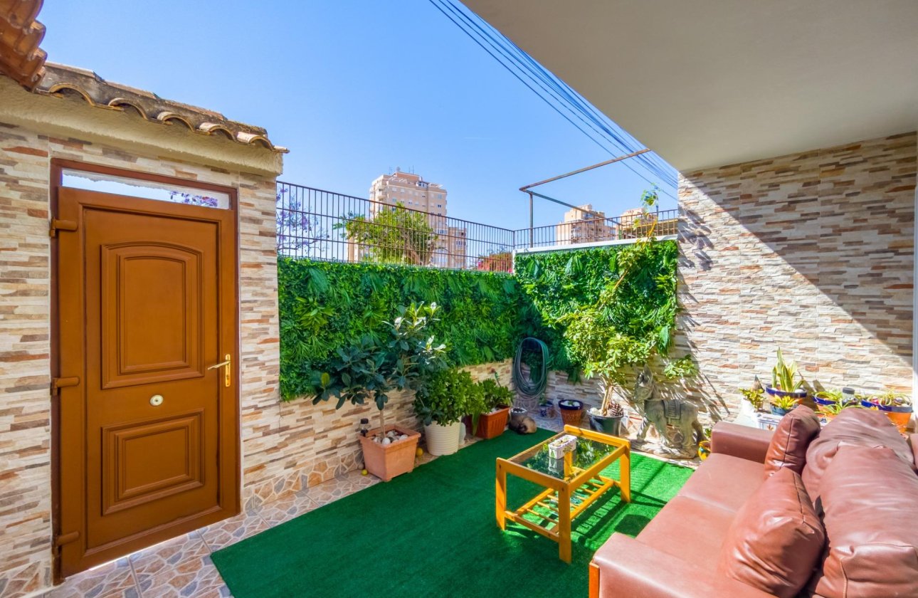 Resale - Town House -
Torrevieja - Nueva Torrevieja