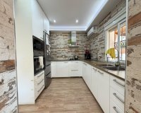 Resale - Town House -
Torrevieja - Nueva Torrevieja