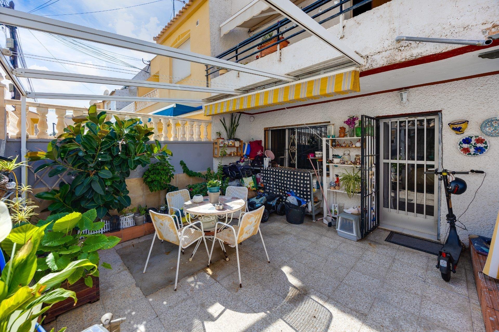 Resale - Town House -
Torrevieja - Nueva Torrevieja