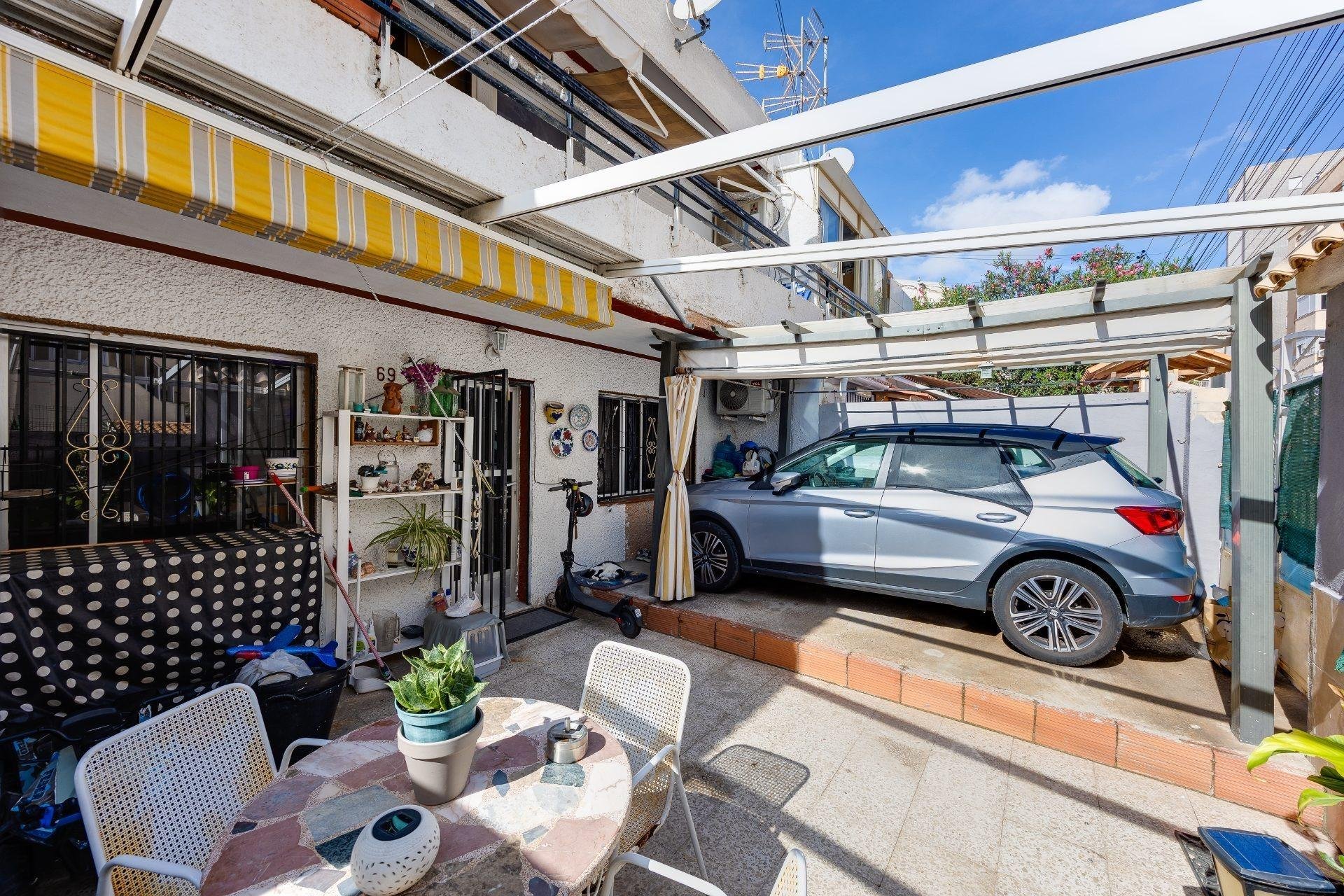 Resale - Town House -
Torrevieja - Nueva Torrevieja