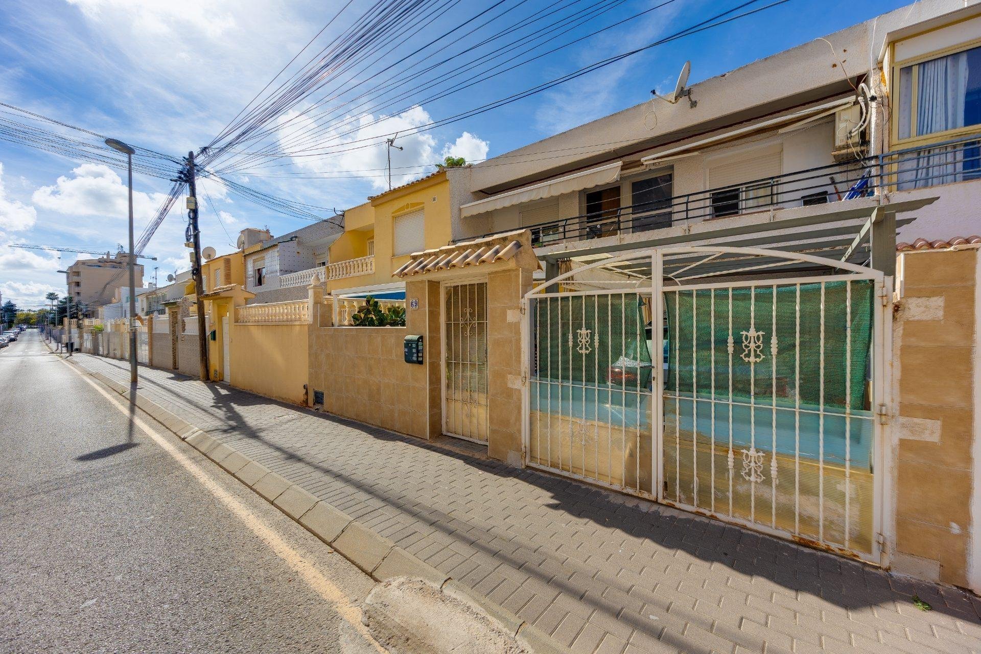 Resale - Town House -
Torrevieja - Nueva Torrevieja