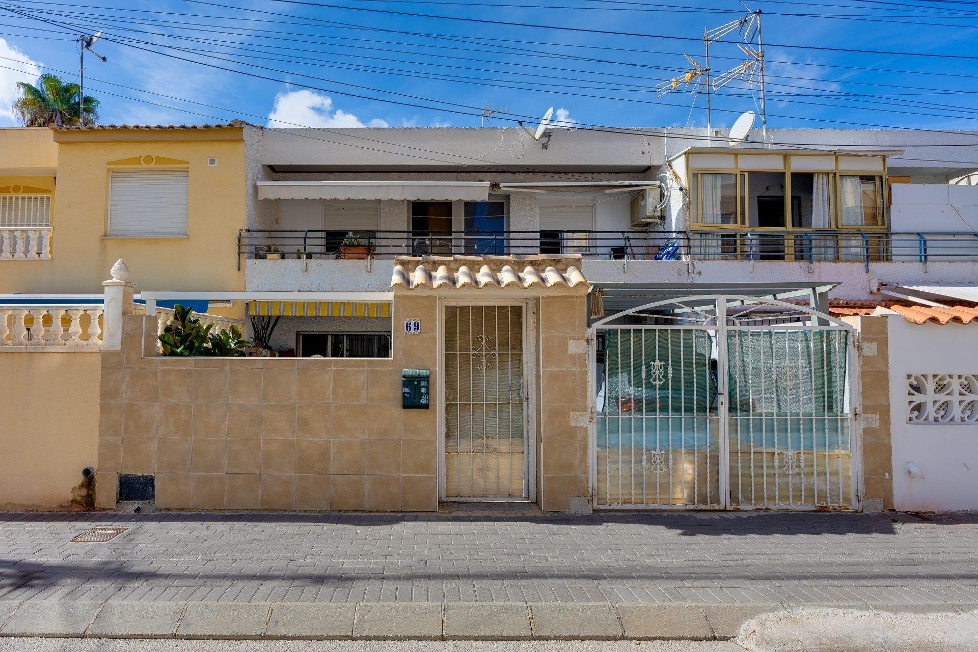 Resale - Town House -
Torrevieja - Nueva Torrevieja