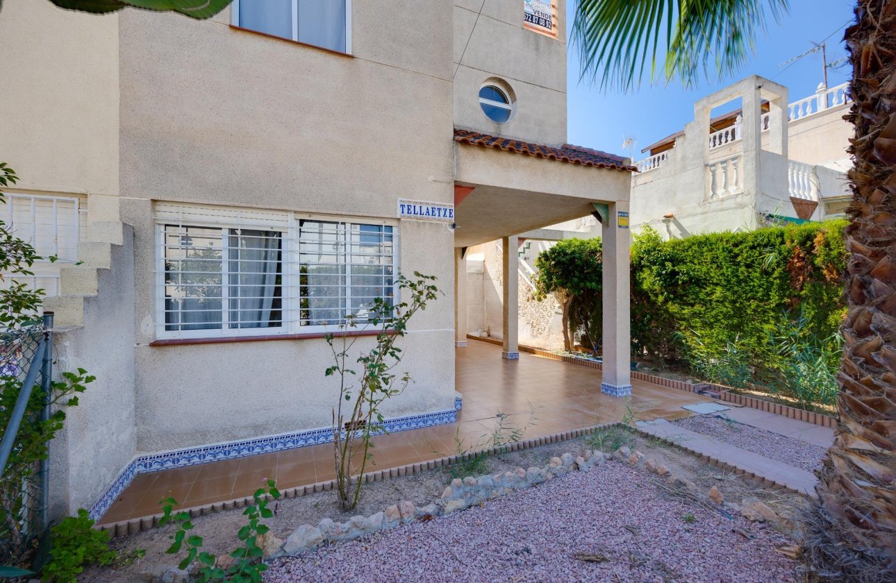 Resale - Town House -
Torrevieja - Paraje Natural