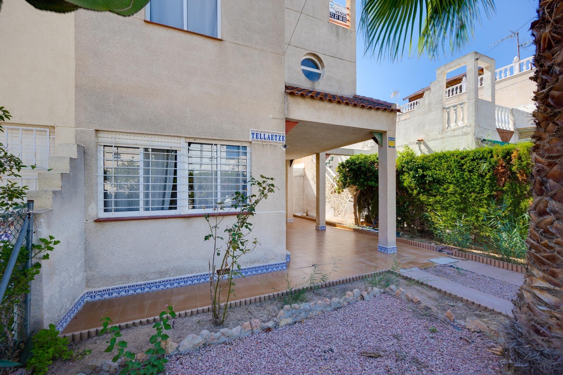 Resale - Town House -
Torrevieja - Paraje Natural