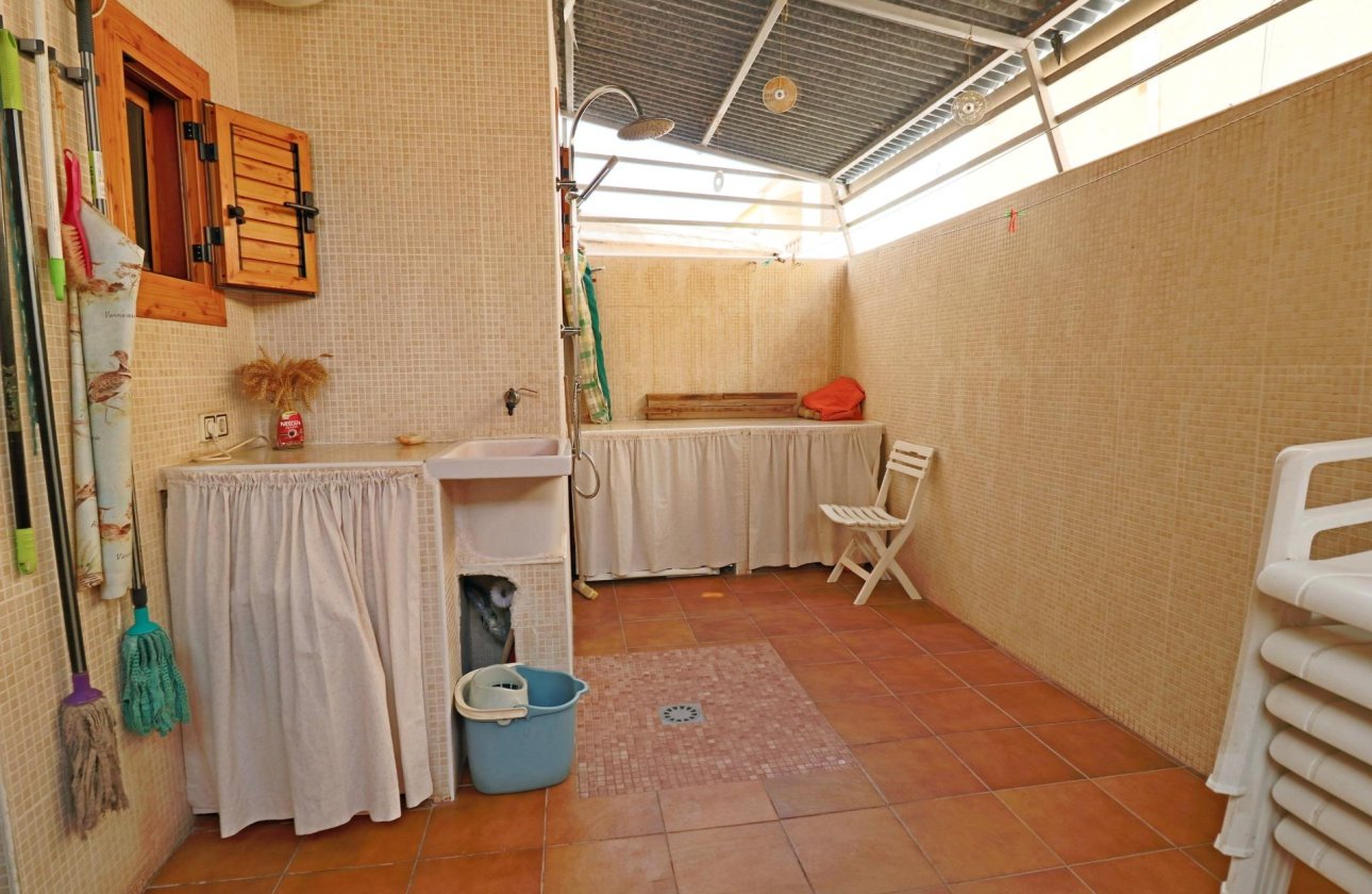Resale - Town House -
Torrevieja - Playa De Los Naufragos
