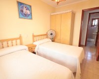 Resale - Town House -
Torrevieja - Playa De Los Naufragos