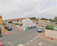 Resale - Town House -
Torrevieja - Playa De Los Naufragos