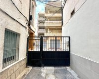 Resale - Town House -
Torrevieja - Playa del Cura