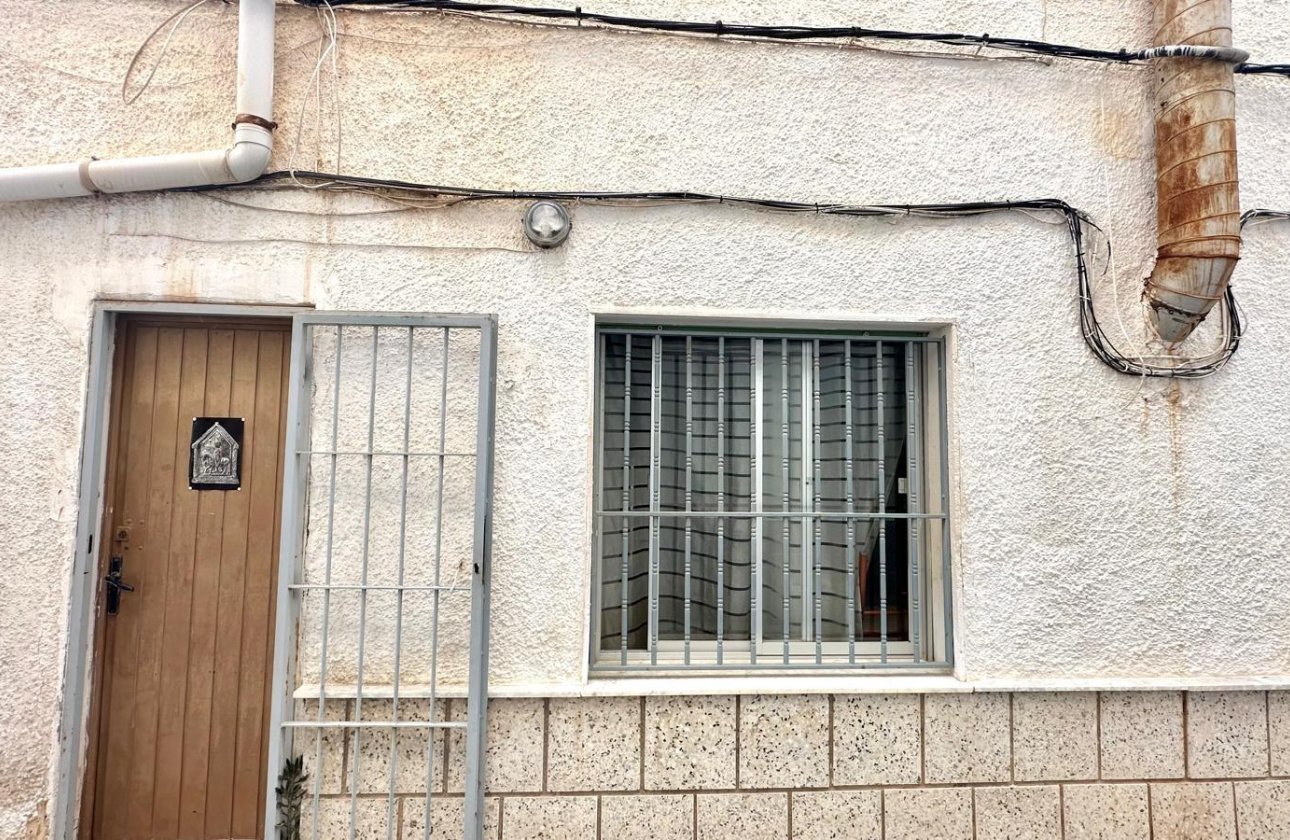 Resale - Town House -
Torrevieja - Playa del Cura