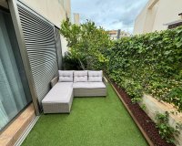 Resale - Town House -
Torrevieja - Punta Prima