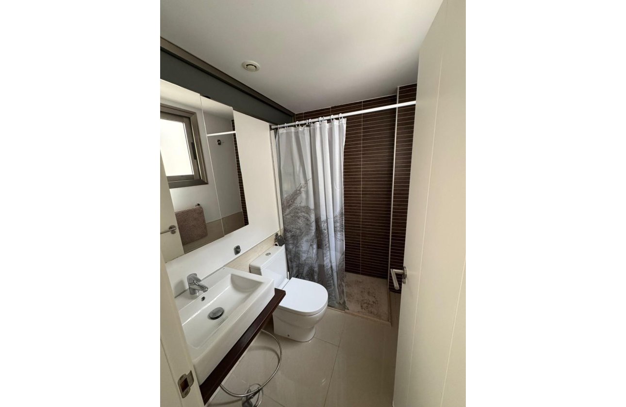 Resale - Town House -
Torrevieja - Punta Prima
