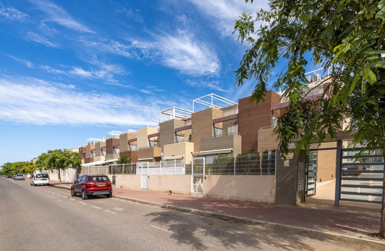 Resale - Town House -
Torrevieja - Sector 25
