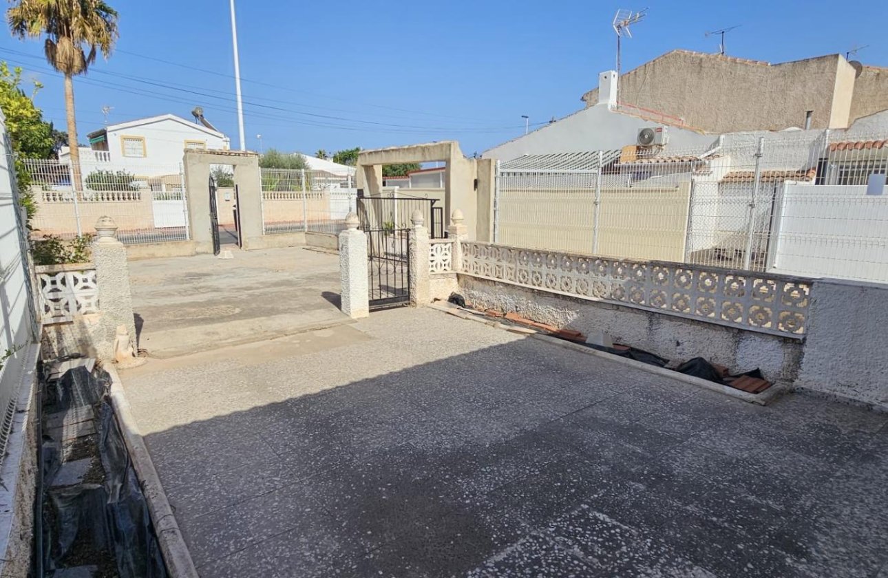 Resale - Town House -
Torrevieja - Torreta Florida