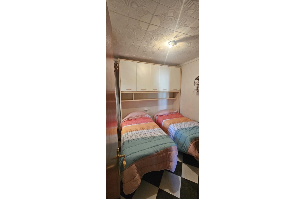 Resale - Town House -
Torrevieja - Torreta Florida