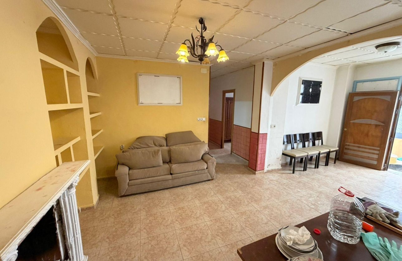 Resale - Town House -
Torrevieja