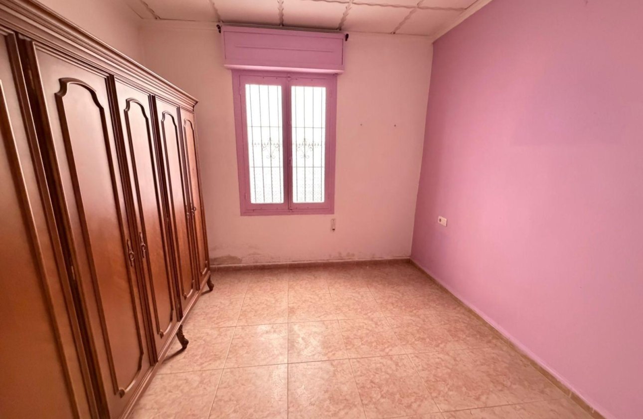 Resale - Town House -
Torrevieja