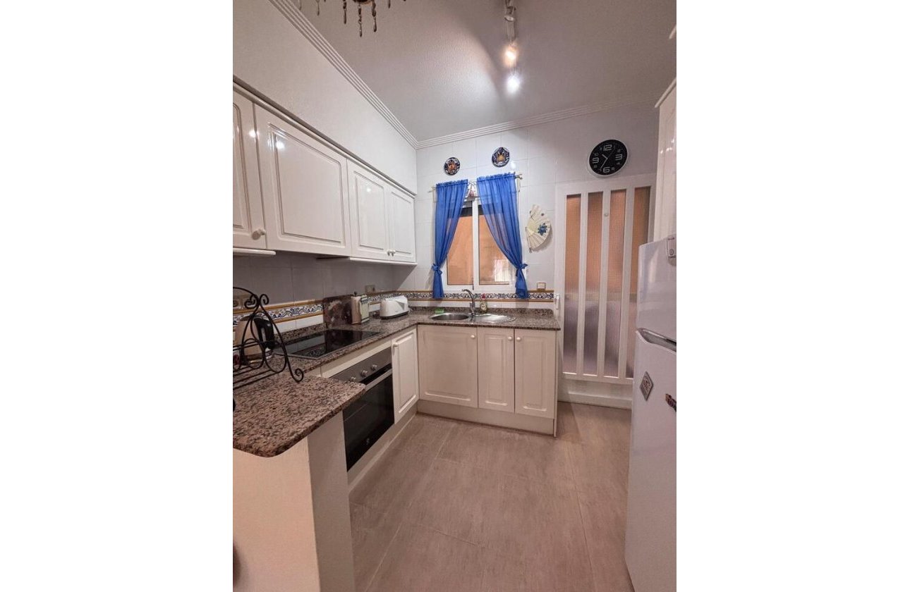 Resale - Town House -
Villamartin - Costa Blanca