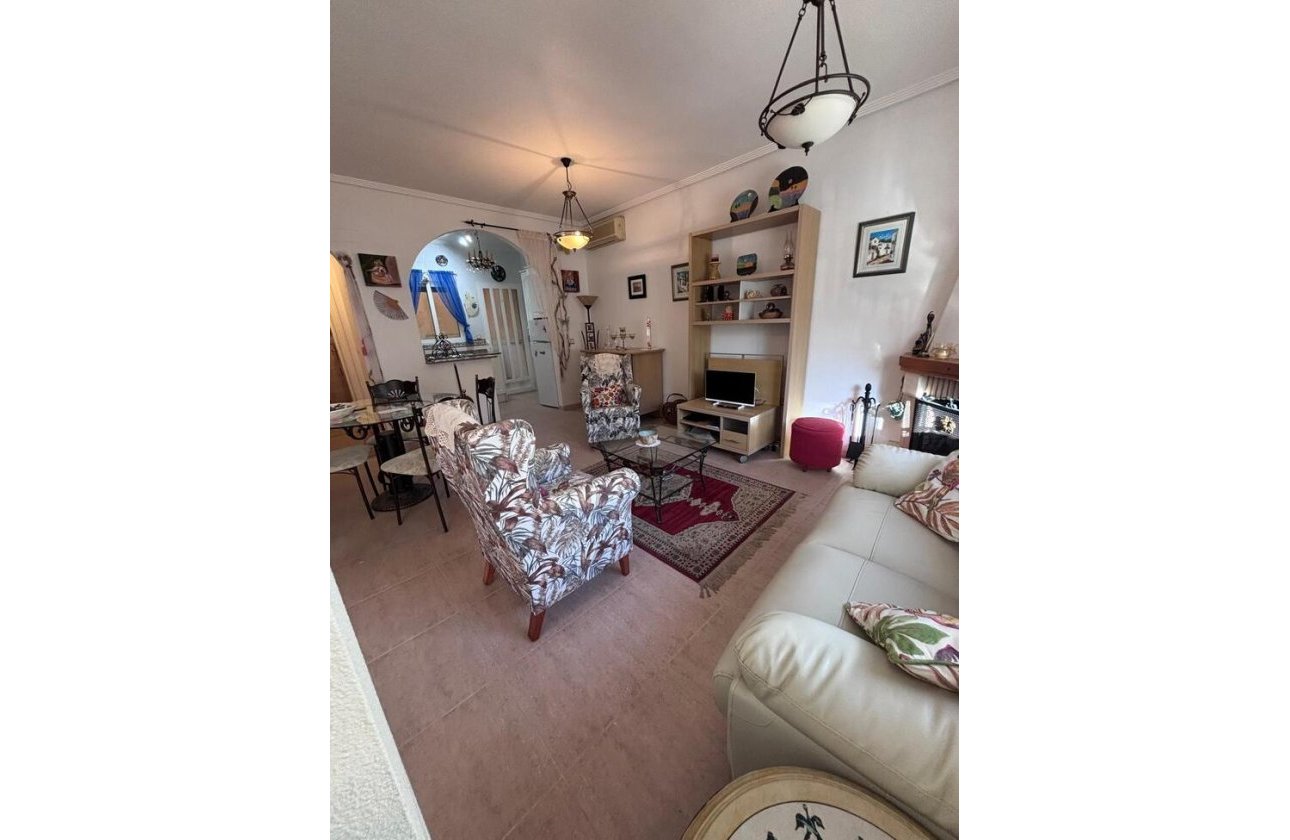 Resale - Town House -
Villamartin - Costa Blanca