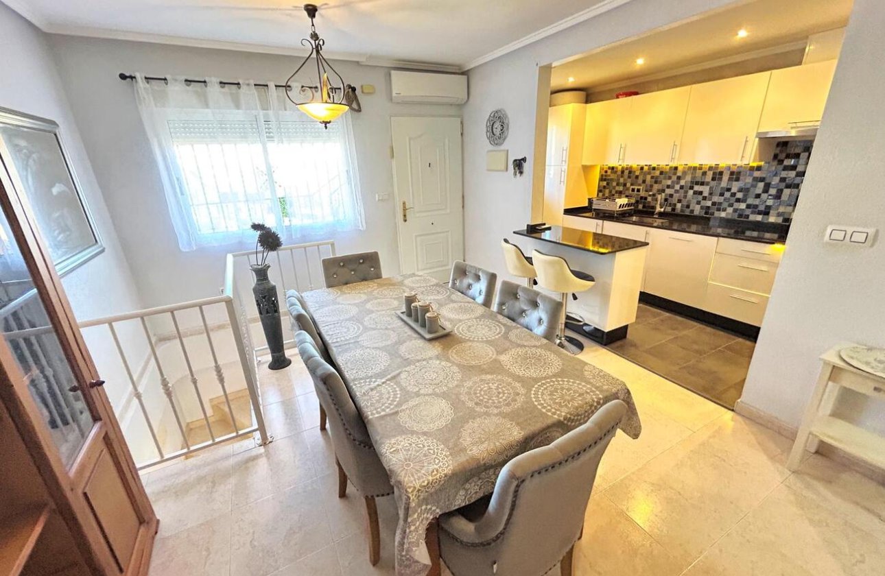 Resale - Town House -
Villamartin - Costa Blanca