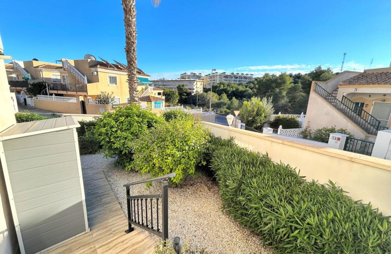Resale - Town House -
Villamartin - Costa Blanca