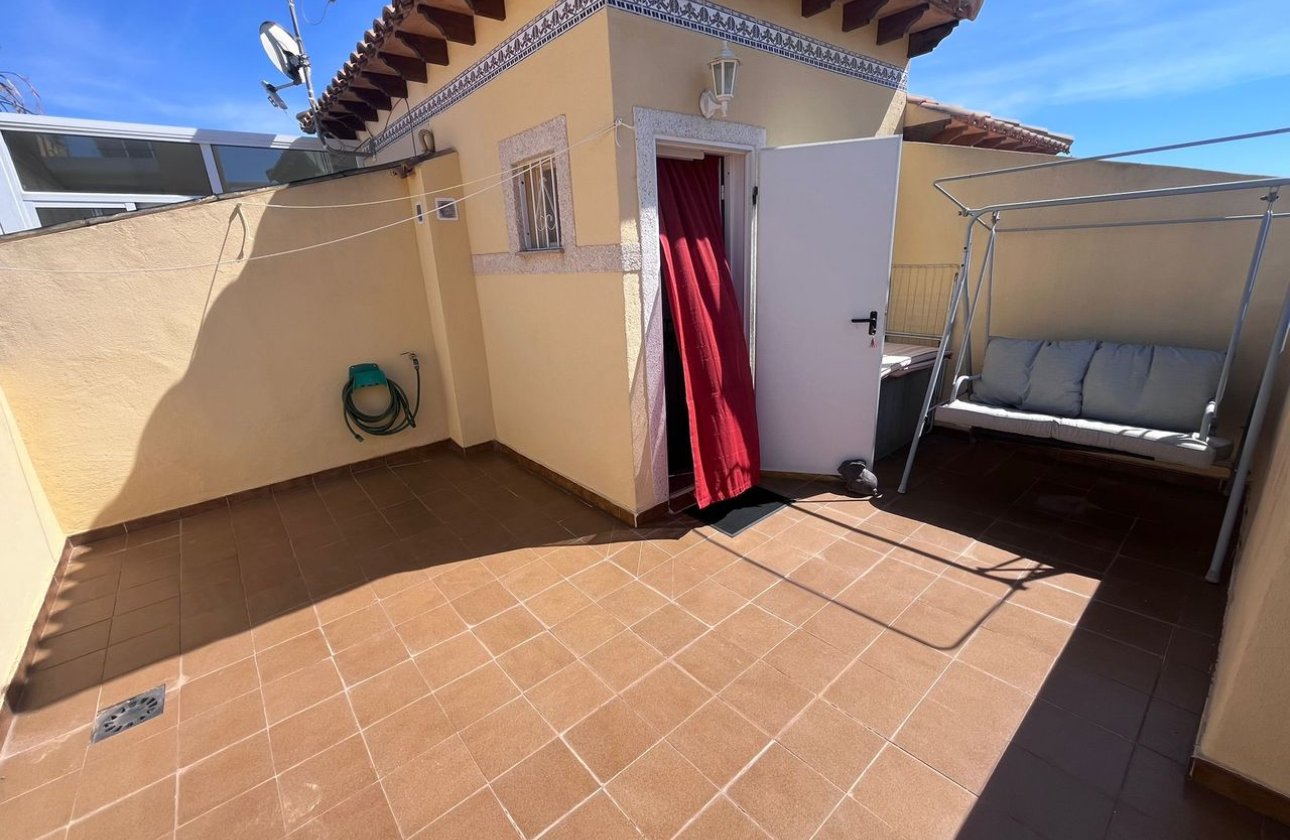 Resale - Town House -
Villamartin - Costa Blanca