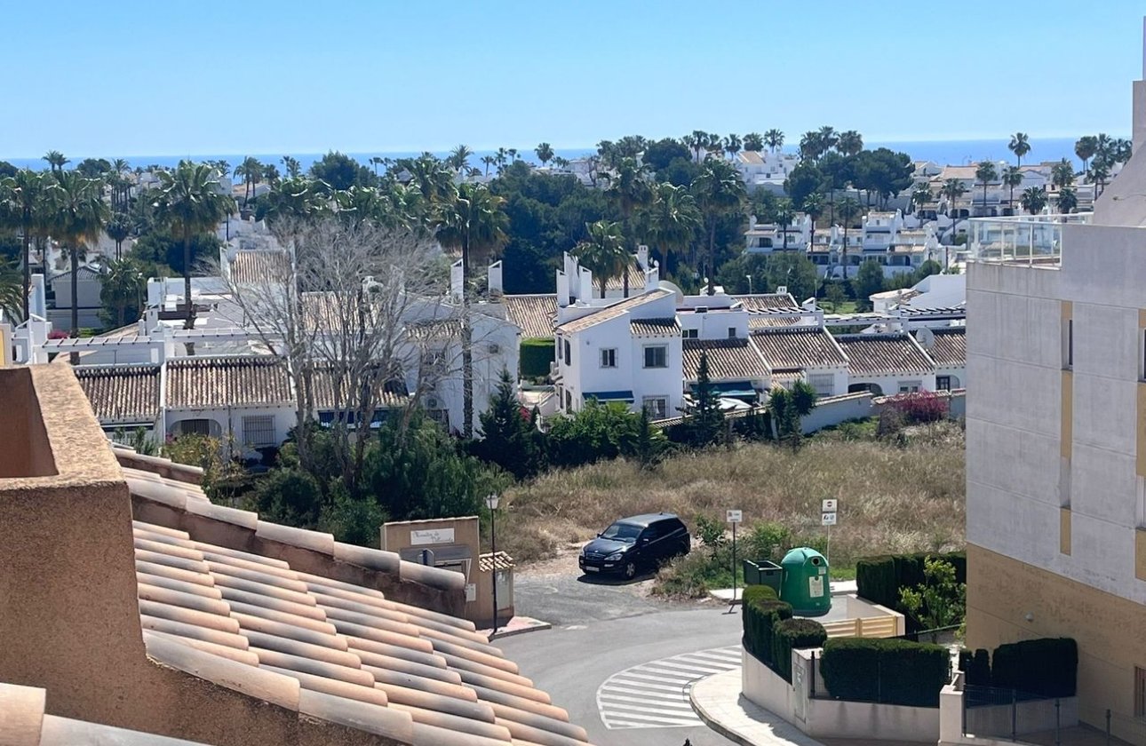 Resale - Town House -
Villamartin - Costa Blanca