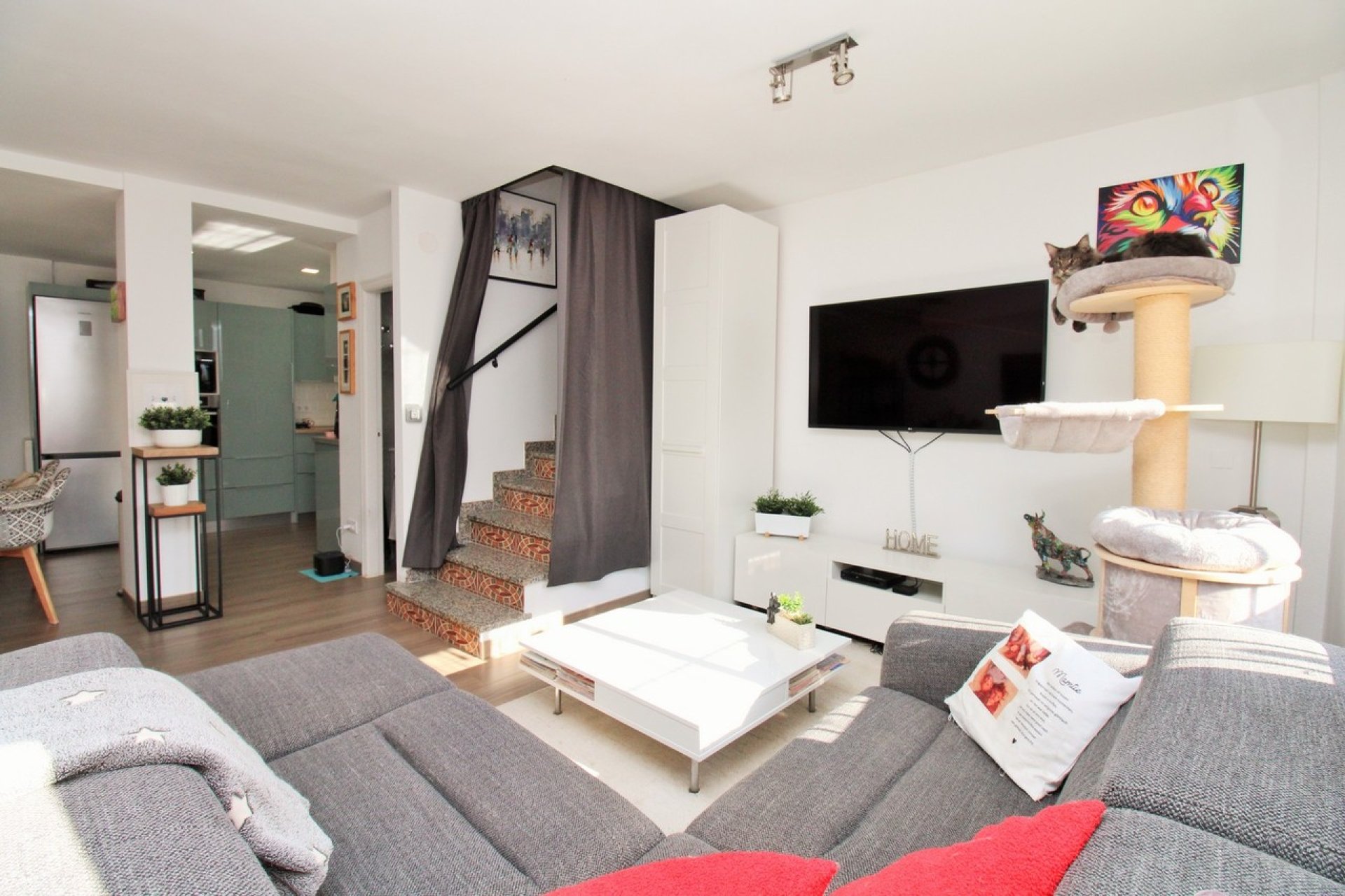 Resale - Town House -
Villamartin - Costa Blanca