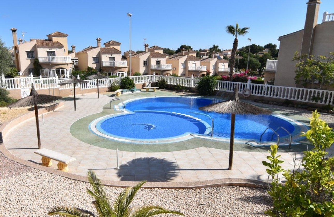 Resale - Town House -
Villamartin - Costa Blanca