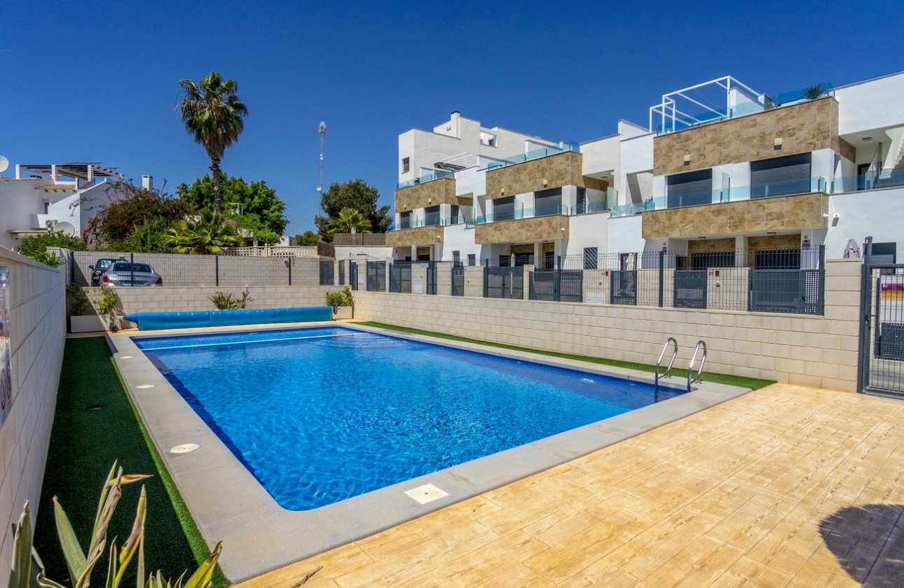Resale - Town House -
Villamartin - Costa Blanca