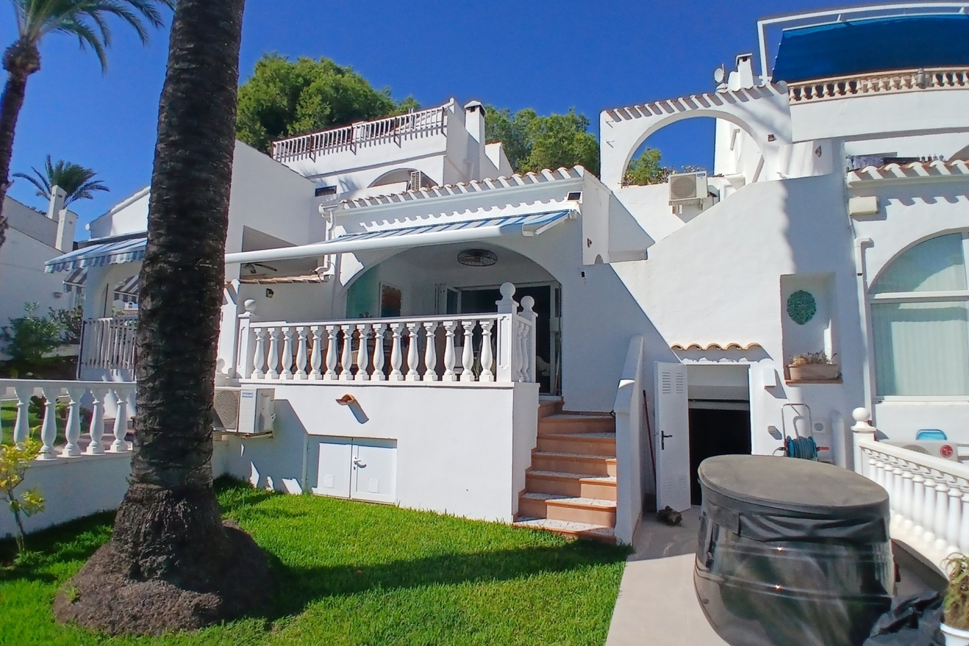 Resale - Town House -
Villamartin - Costa Blanca