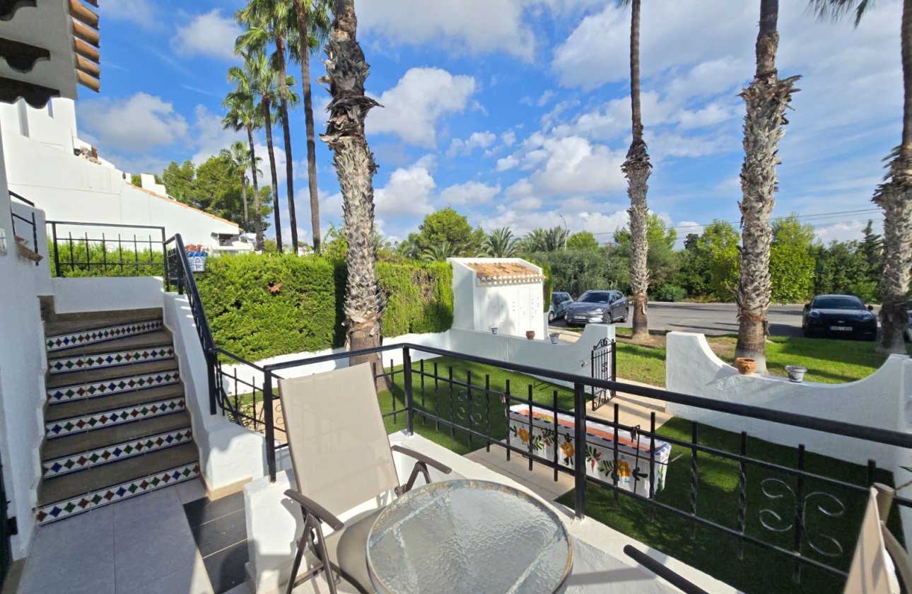 Resale - Town House -
Villamartin - Costa Blanca
