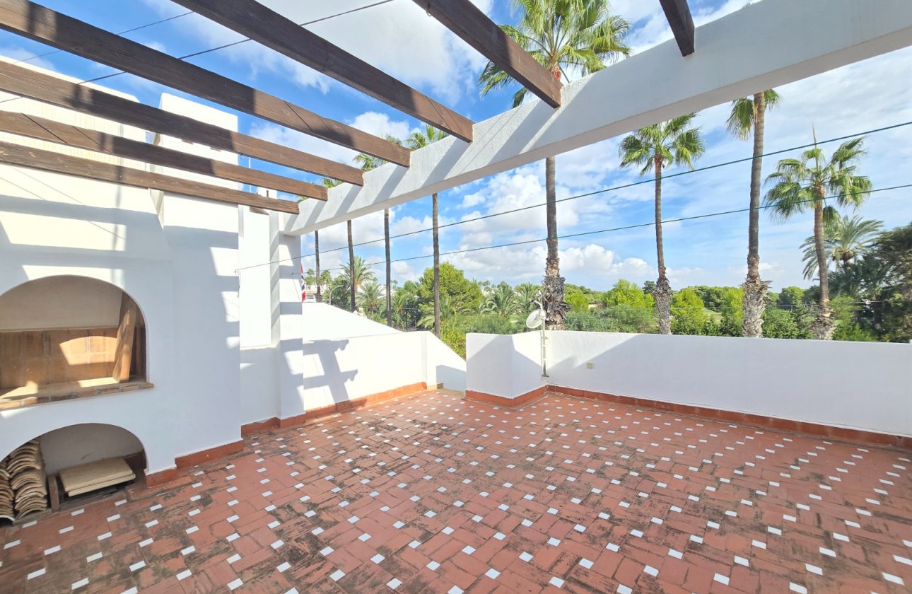 Resale - Town House -
Villamartin - Costa Blanca