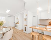 Resale - Town House -
Villamartin - Costa Blanca
