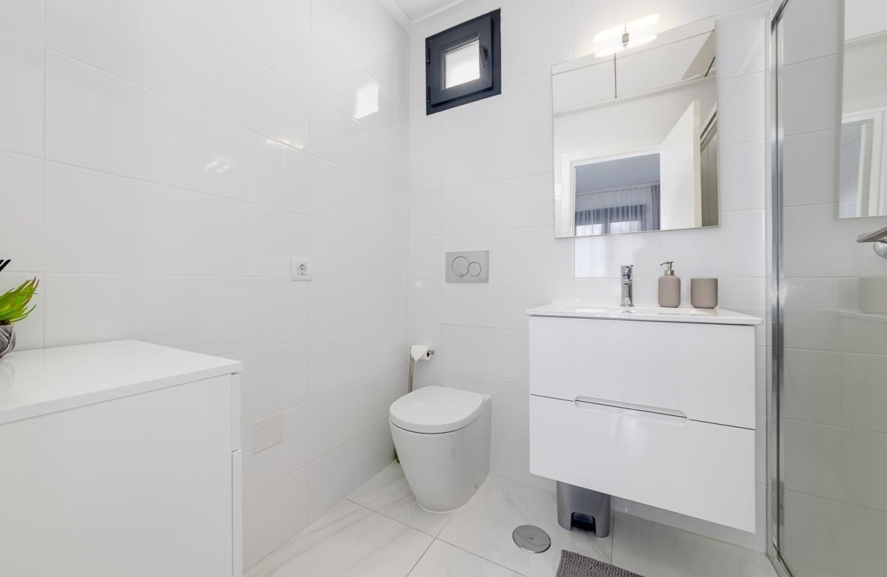 Resale - Town House -
Villamartin - Orihuela Costa