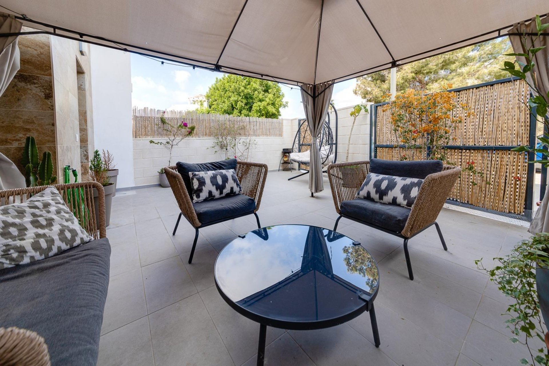 Resale - Town House -
Villamartin - Orihuela Costa