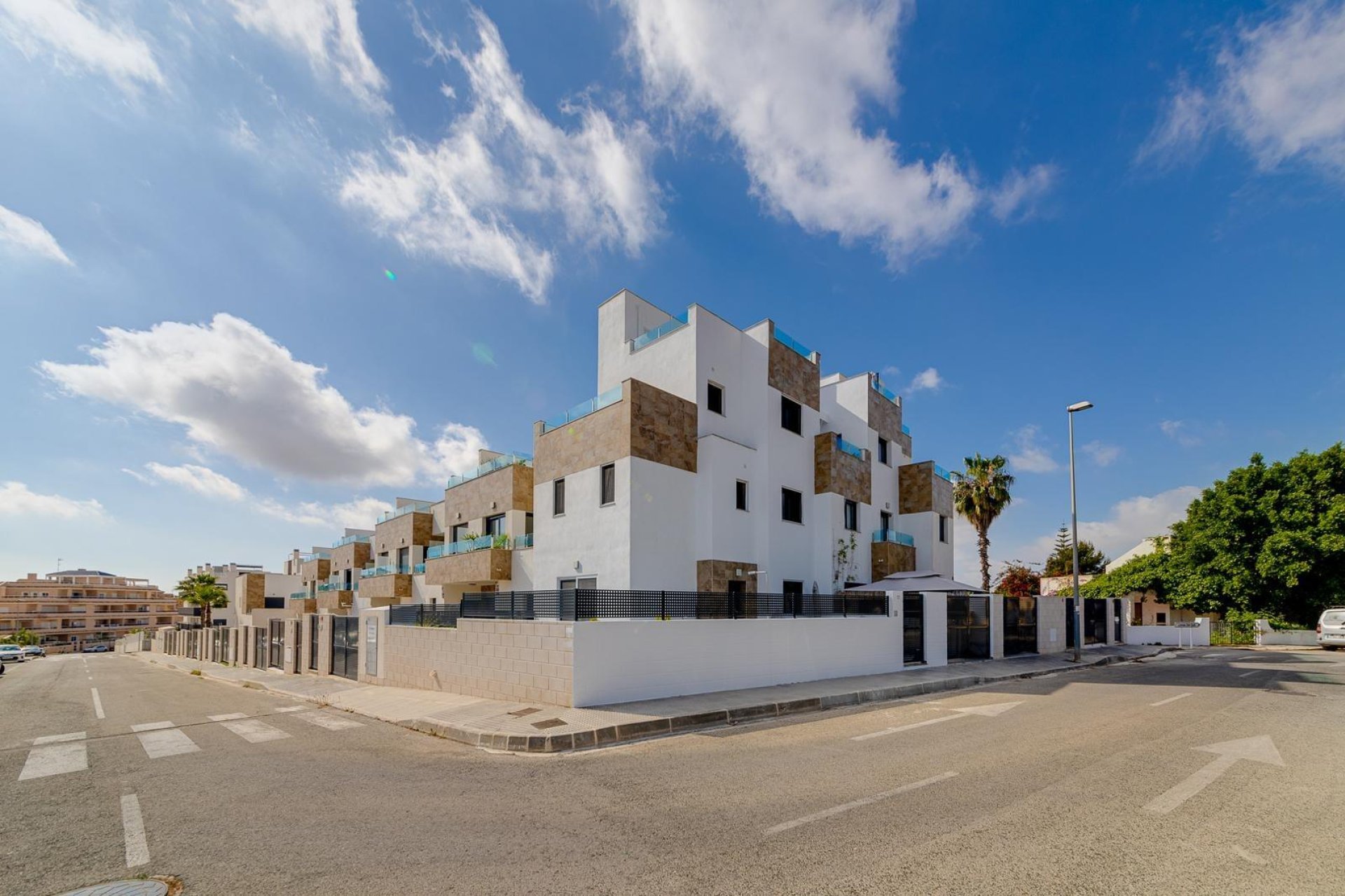 Resale - Town House -
Villamartin - Orihuela Costa