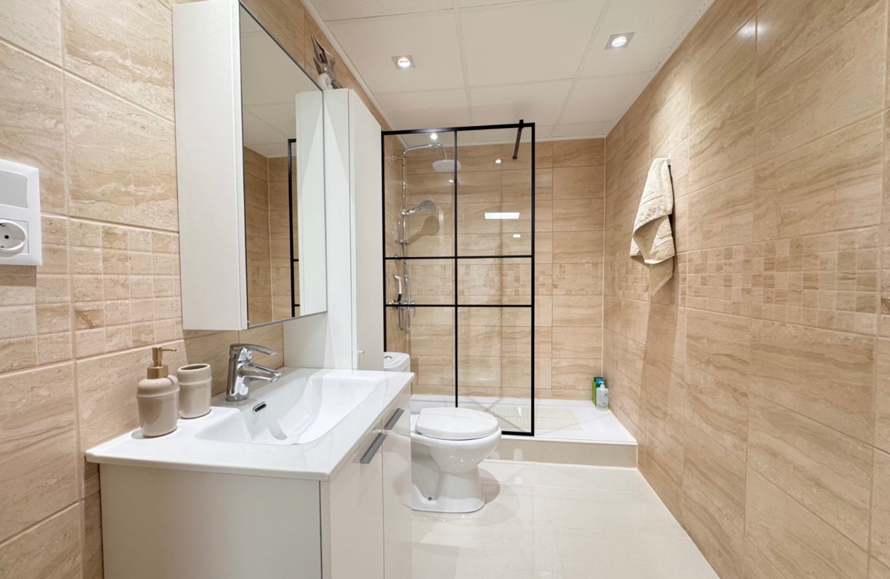 Resale - Villa -
Algorfa