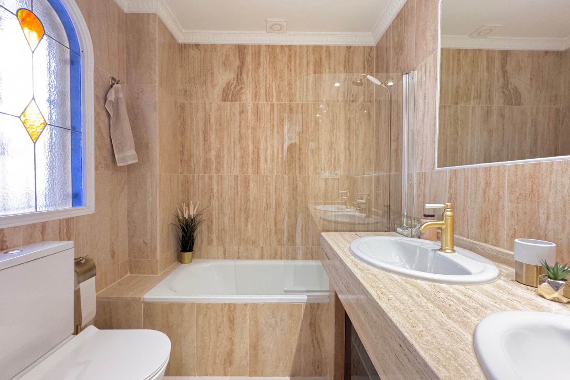 Resale - Villa -
Algorfa