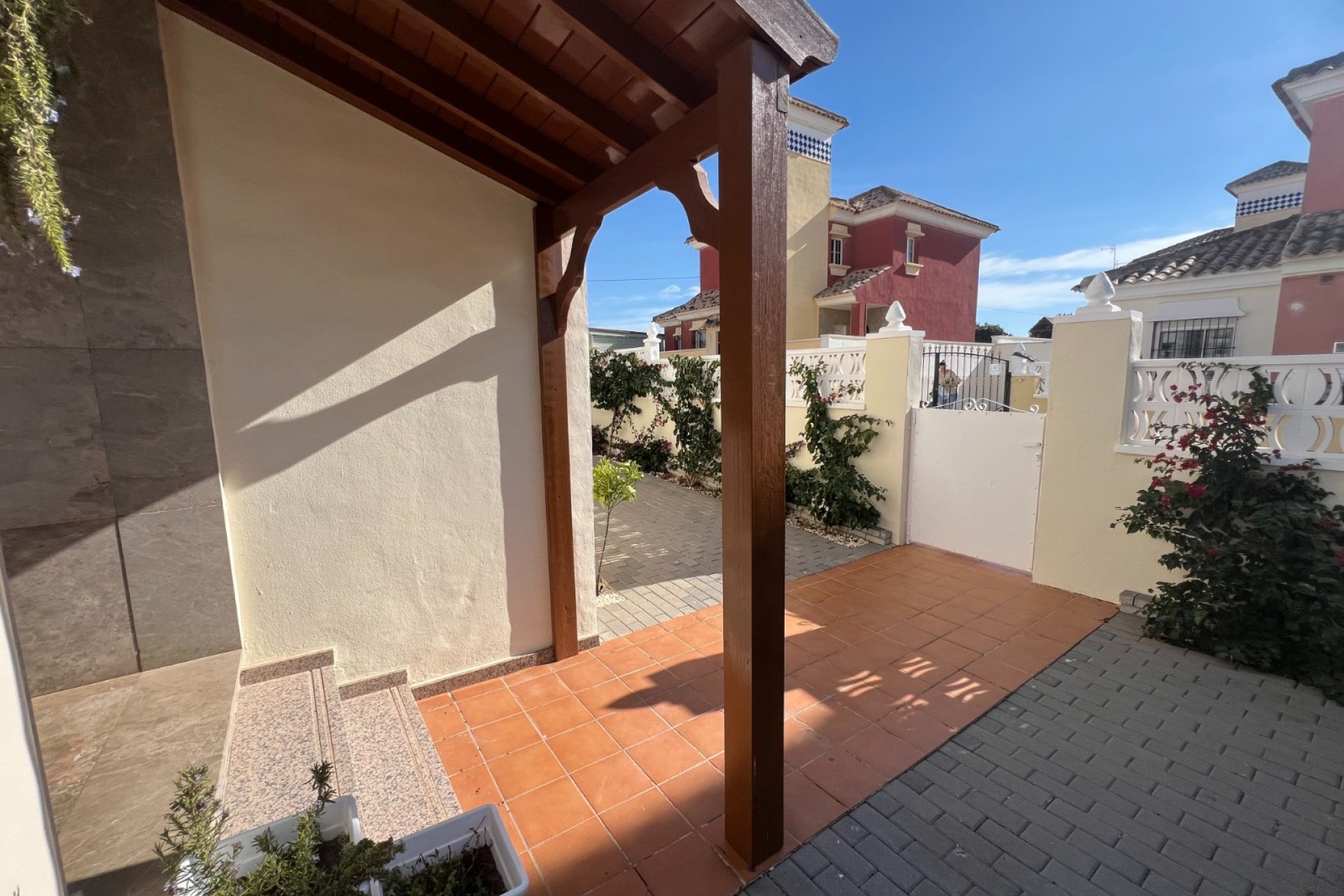 Resale - Villa -
Algorfa