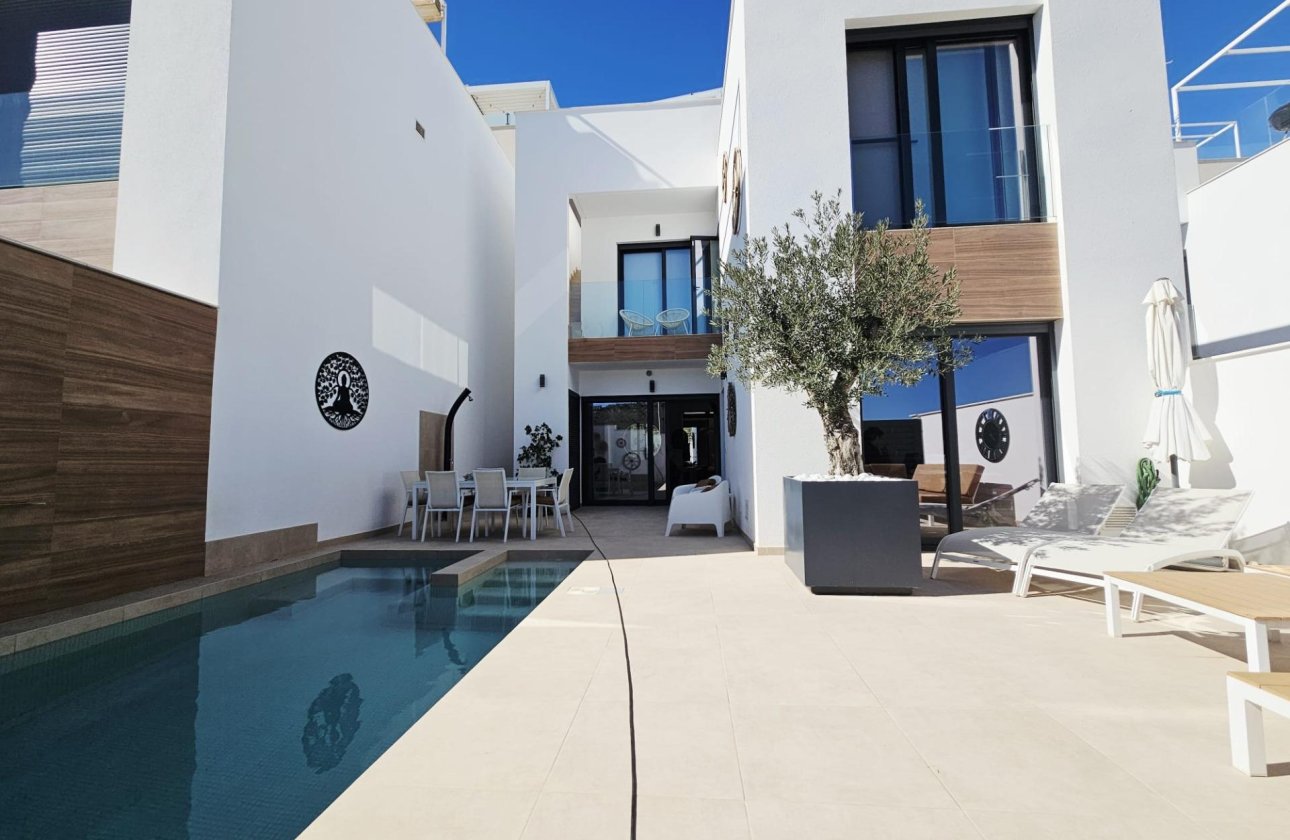 Resale - Villa -
Benijofar - Benimar