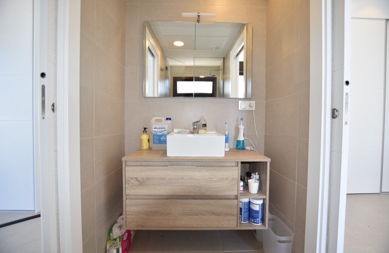 Resale - Villa -
Benijofar - Costa Blanca