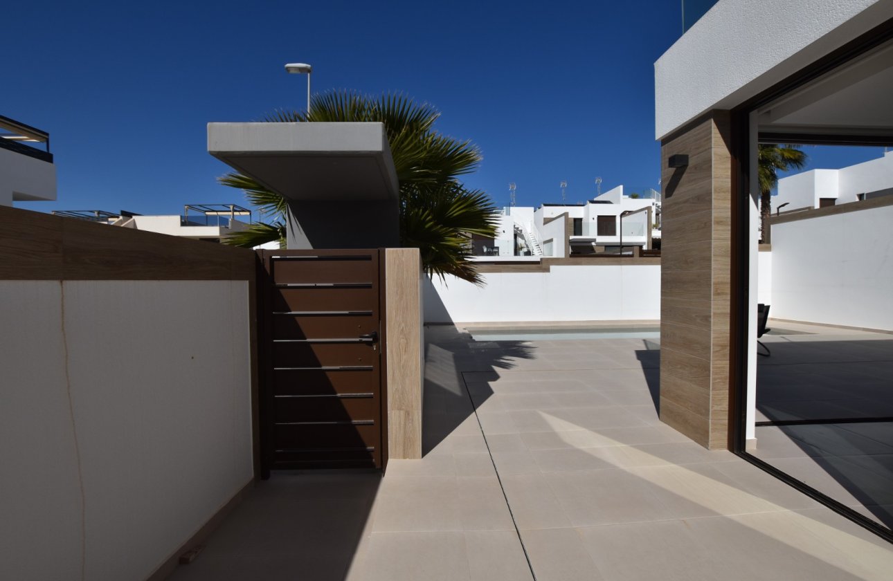 Resale - Villa -
Benijofar - Costa Blanca