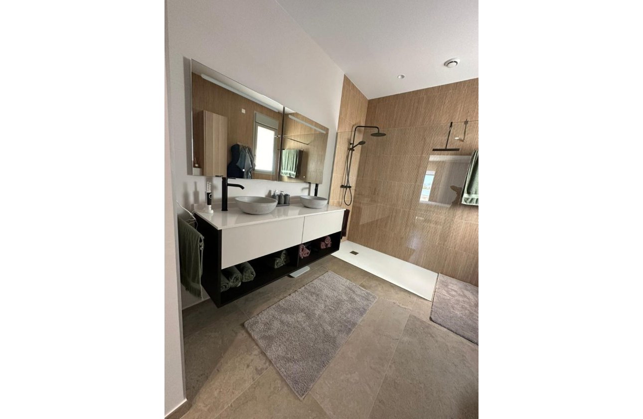 Resale - Villa -
Benijofar - Costa Blanca