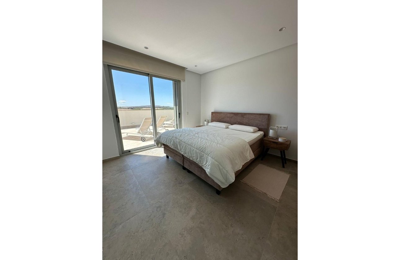 Resale - Villa -
Benijofar - Costa Blanca