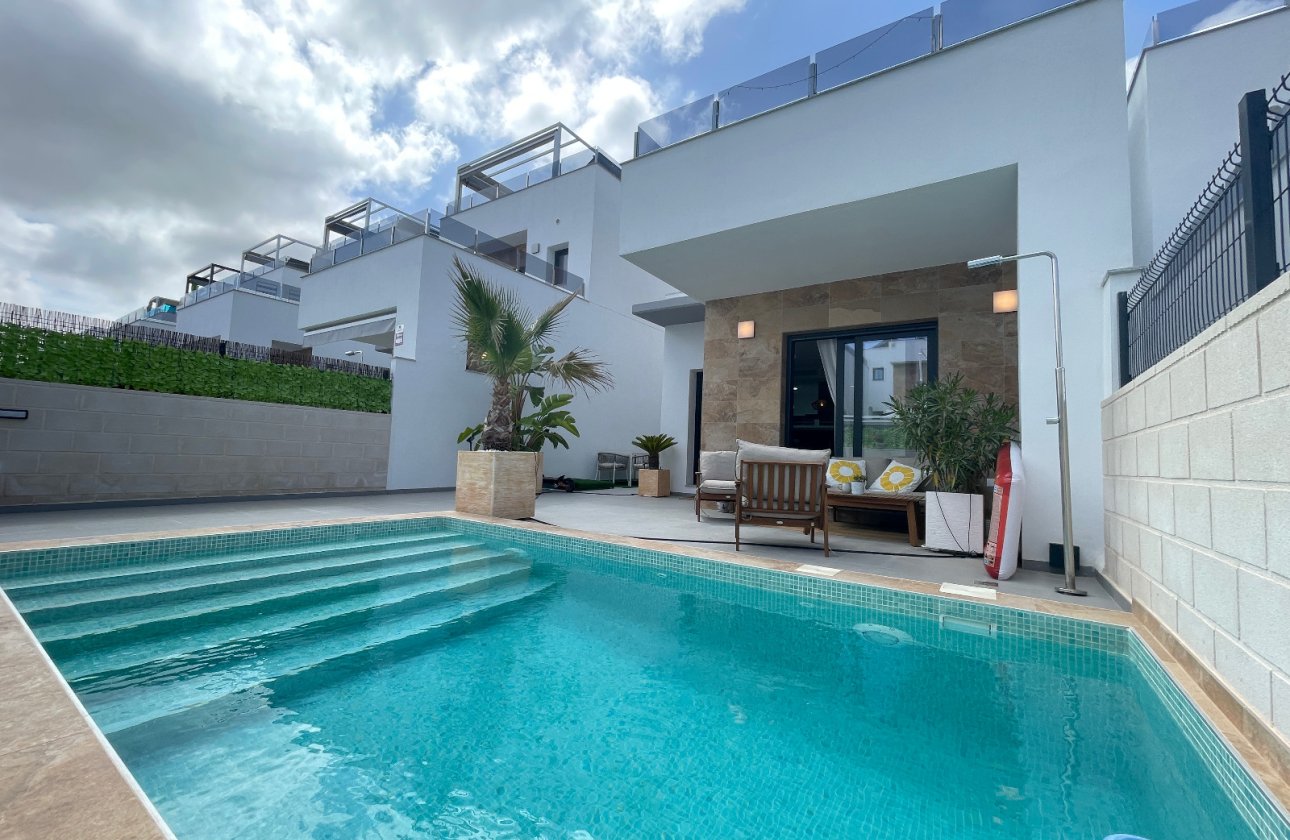 Resale - Villa -
Benijofar - Costa Blanca